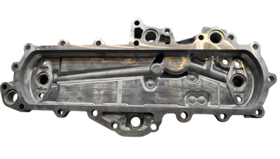 Japanese Truck Parts Oil cooler cover 21302-97513 for NISSAN/UD PF6 PF6T TRUCK Nissan Truck Parts