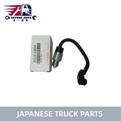 Japanische LKW-Teile Rücklicht-Rückfahrschalter 84210-E0030 84210-E0170 für HINO 700 PROFIA E13C LKW Hino Motorteile