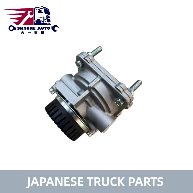 Japanische Lkw-Teile Bremssteuerventil 8-98292213-0 8982922132 243-07102 Für ISUZU GIGA FVZ285 FVR34 EXR 6HK1 zum Verkauf