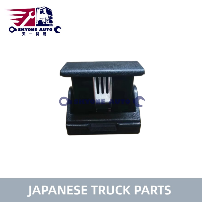 Hino Truck Parts 74103-E0010 74111-E0010 Spritzschutz für HINO 700 Truck